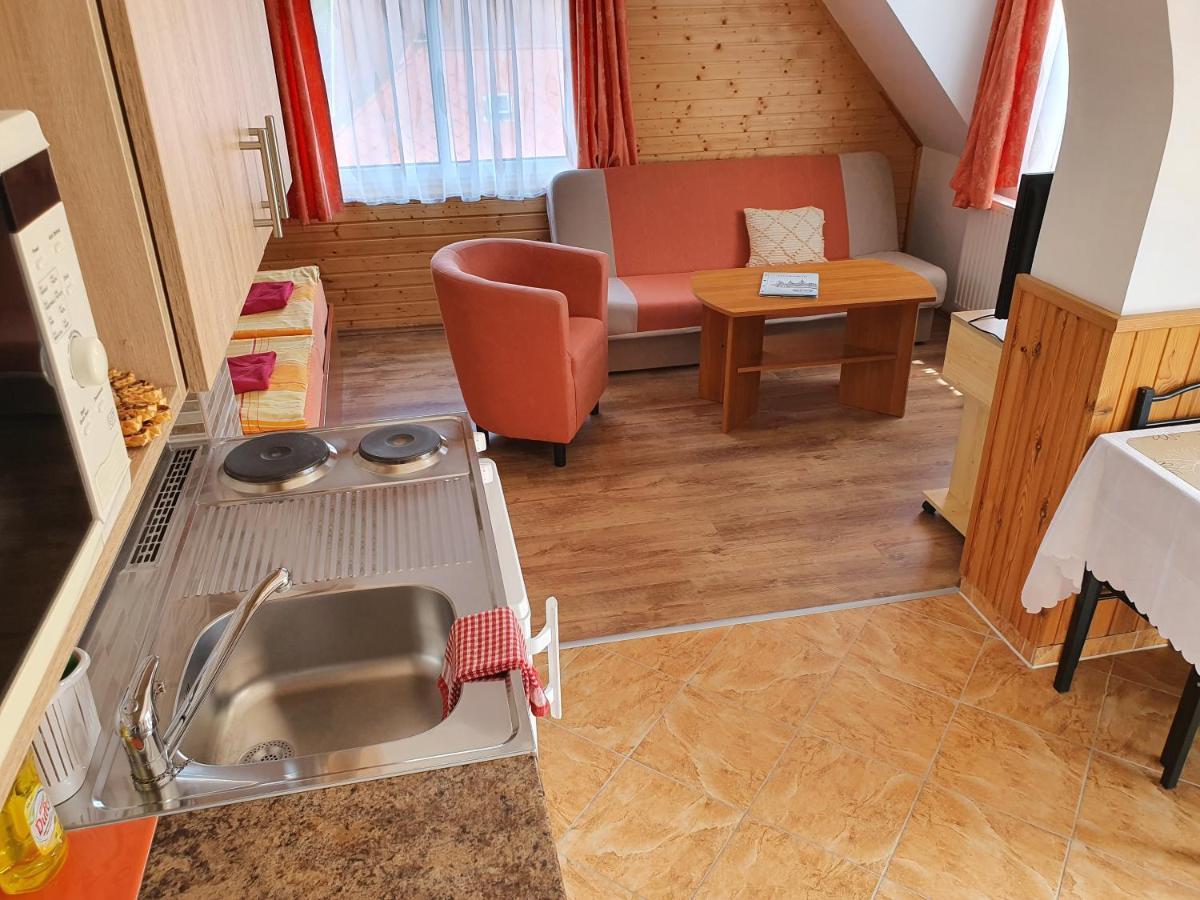 Laguna Apartmanhaz Hévíz Exteriér fotografie