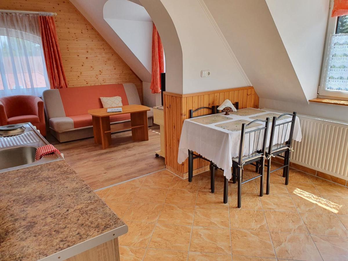 Laguna Apartmanhaz Hévíz Exteriér fotografie